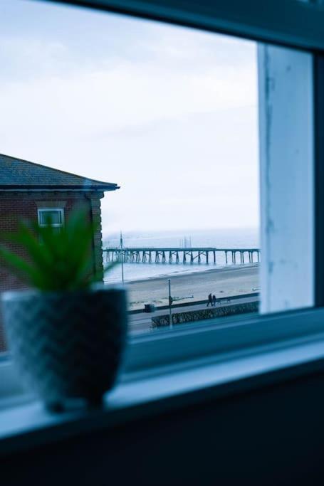 The Beach Suite - Top Floor With Easy Invest Lowestoft Kültér fotó