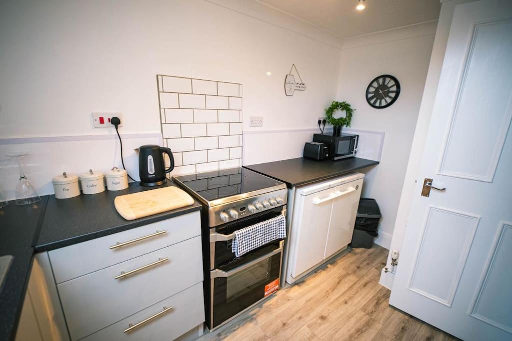 The Beach Suite - Top Floor With Easy Invest Lowestoft Kültér fotó
