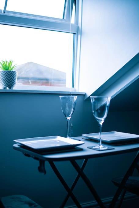 The Beach Suite - Top Floor With Easy Invest Lowestoft Kültér fotó